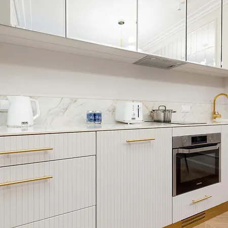 דירה Lux Center Mennica By Renters Prestige ורשה