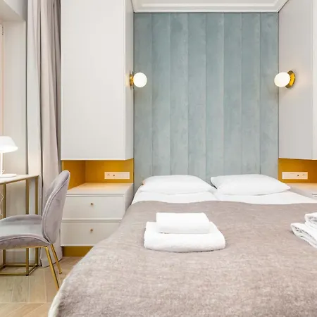 Appartement Lux Center Mennica By Renters Prestige Varsovie