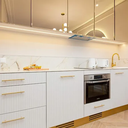 Appartement Lux Center Mennica By Renters Prestige *