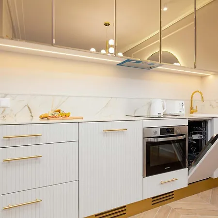 Appartement Lux Center Mennica By Renters Prestige Varsovie