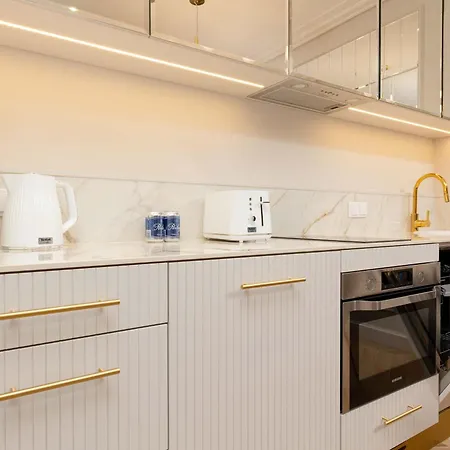 Appartement Lux Center Mennica By Renters Prestige Varsovie