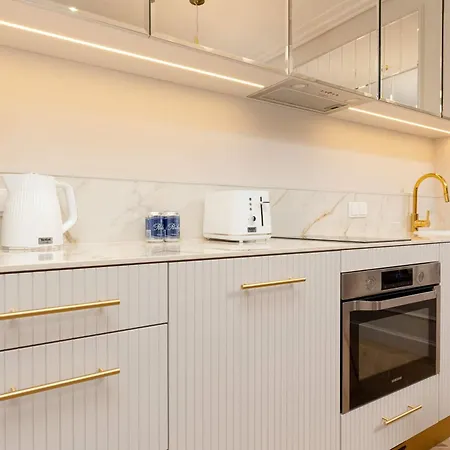 דירה Lux Center Mennica By Renters Prestige