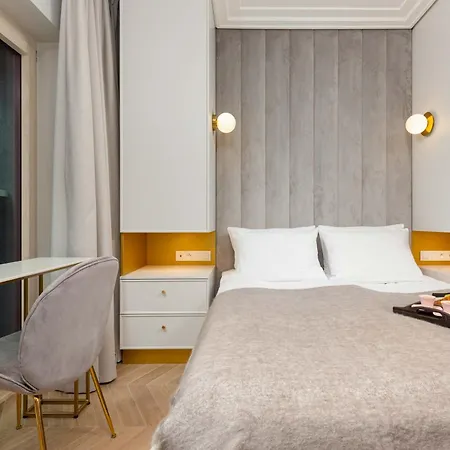 Appartement Lux Center Mennica By Renters Prestige *